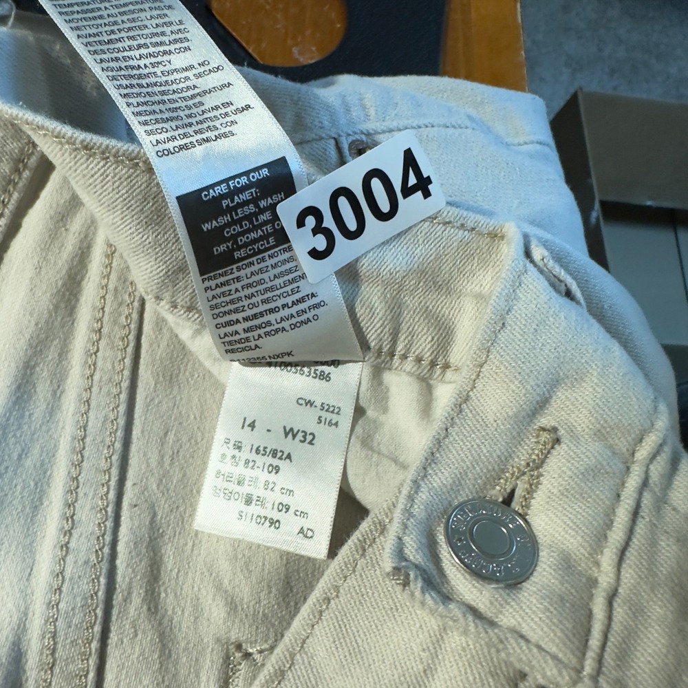Signature by Levi Strauss Jeans Women 14 W32 Beige Straight Leg Baggy Minimalist - Picture 3 of 6